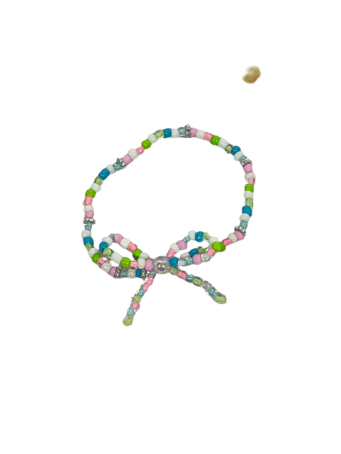 Bead bracelet with bow